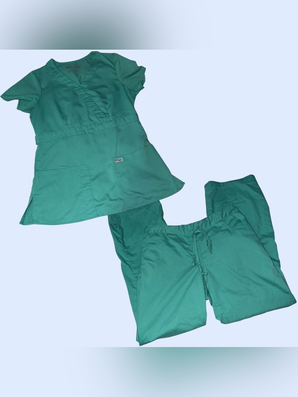 Grey’s Anatomy by Barco Teal / Seafoam Green Scrub Set